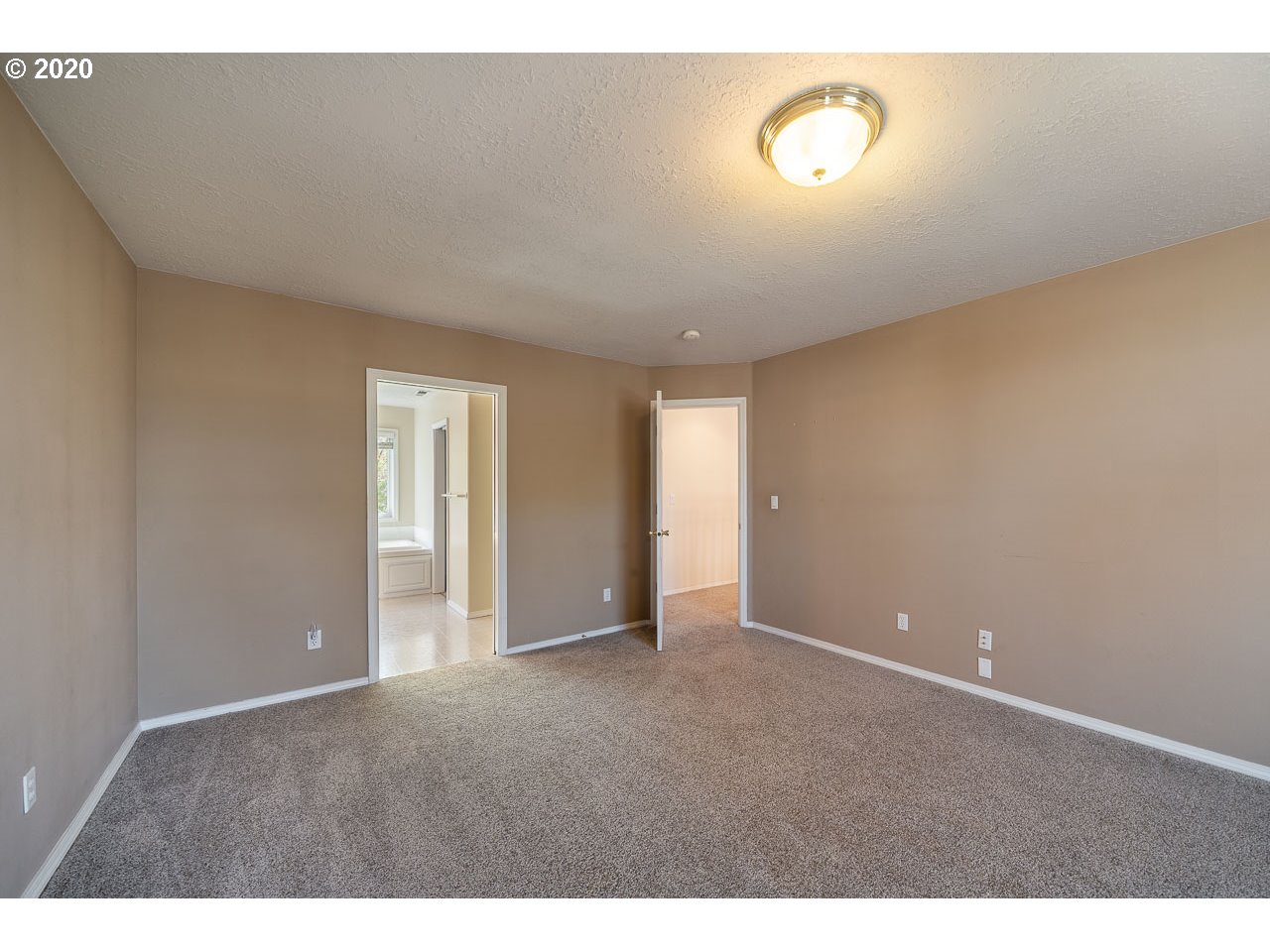 1196 Keystone Loop Northeast Keizer, OR 97303 - Photo 19 of 32 Gallery Image 19