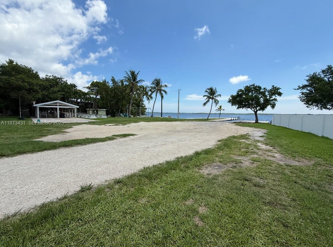 53 Bonefish Avenue Key Largo, FL 33037 - Photo 6 of 25 a view of a outdoor space