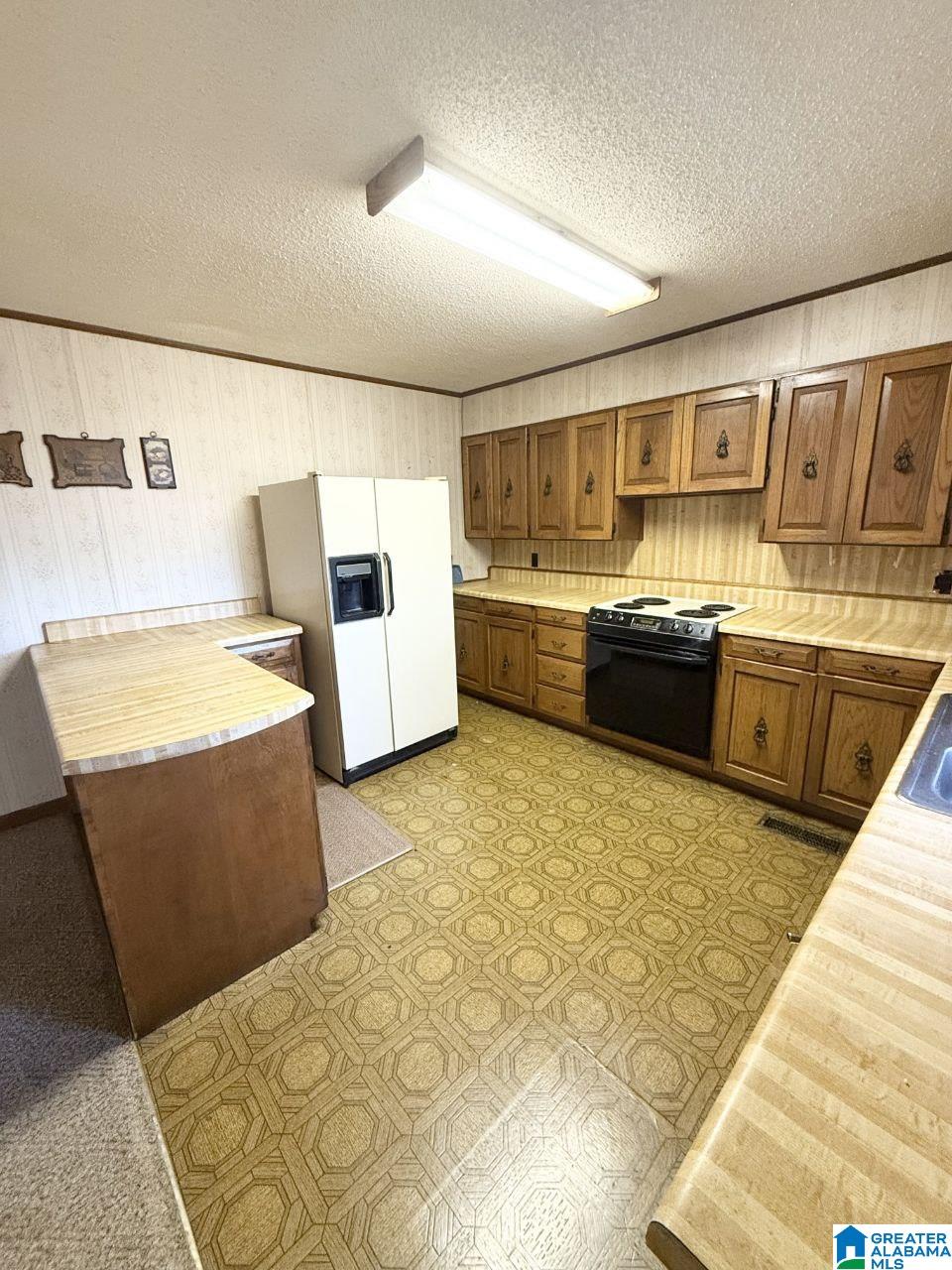 674 Tillman Road Boaz, AL 35957 - Photo 3 of 19