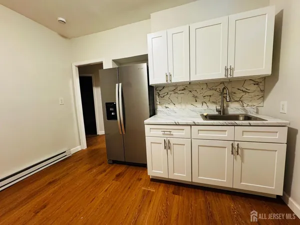 $2,250 | 489 South 17th Street, Newark, NJ 07103