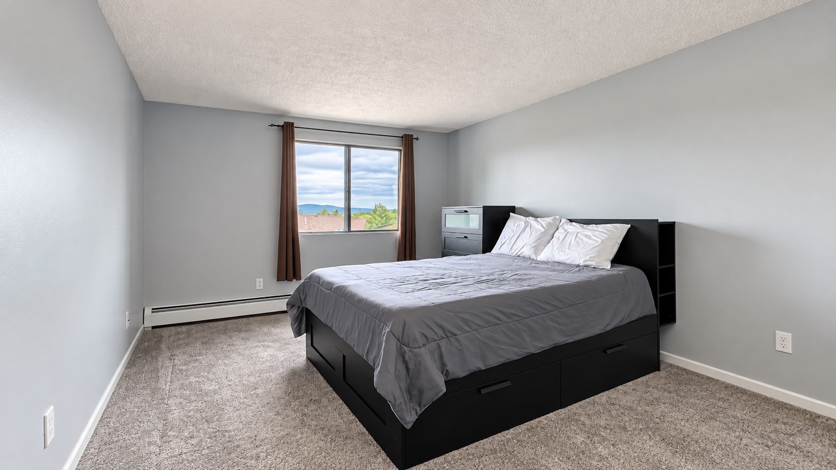 545 Calef Road, Unit 23 Manchester, NH 03103 - Photo 15 of 20 Gallery Image 15
