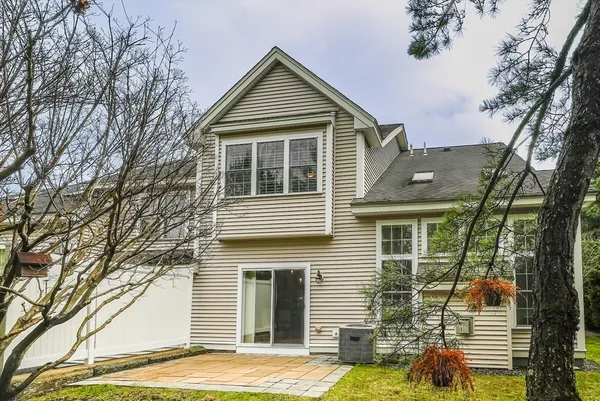 $629,900 | 432 Boxwood Lane, Unit 432, Clinton, MA 01510