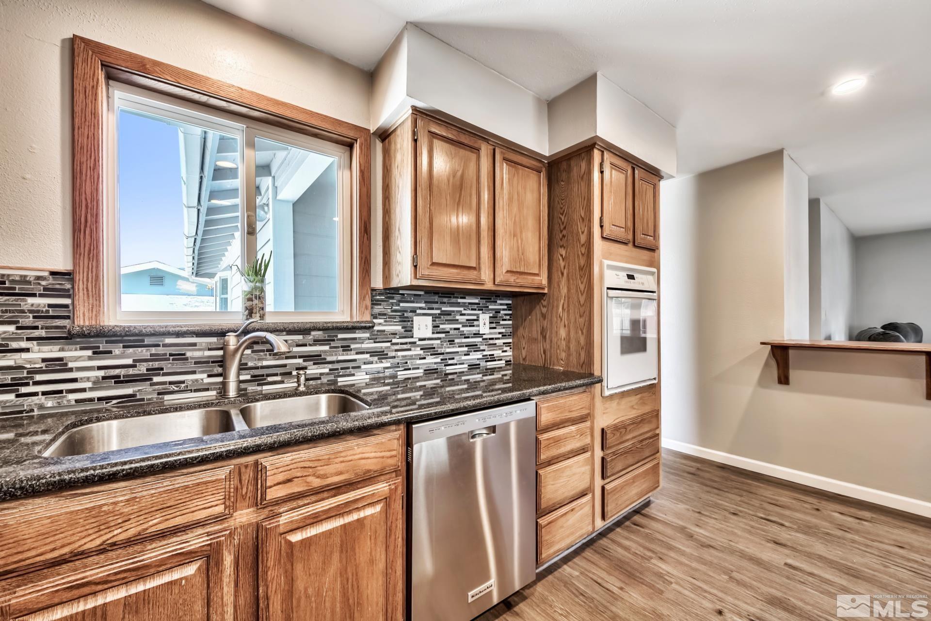 2510 Severn Drive Reno, NV 89503 - Photo 8 of 22 Photo 8