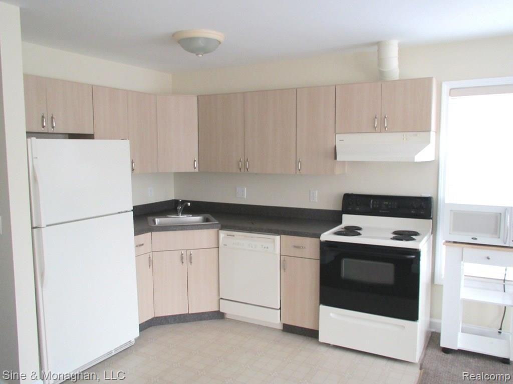3342 West 12 Mile Road, Unit 1A Berkley, MI 48072 - Photo 8 of 12