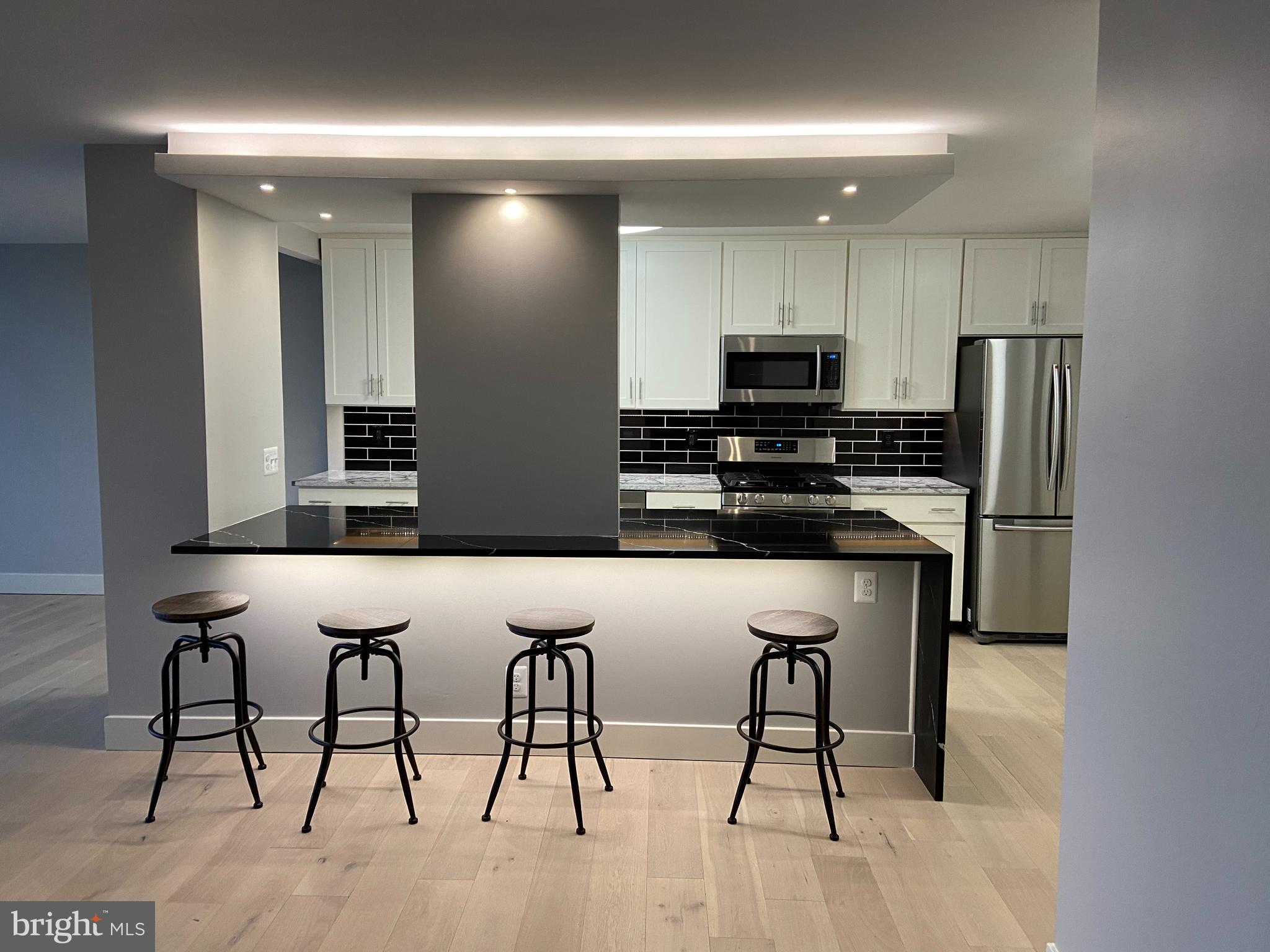 5101 River Road, Unit 1201 Bethesda, MD 20816 - Photo 6 of 33
