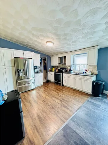 $185,000 | 91 Seabiscuit Place, Pawtucket, RI 02861