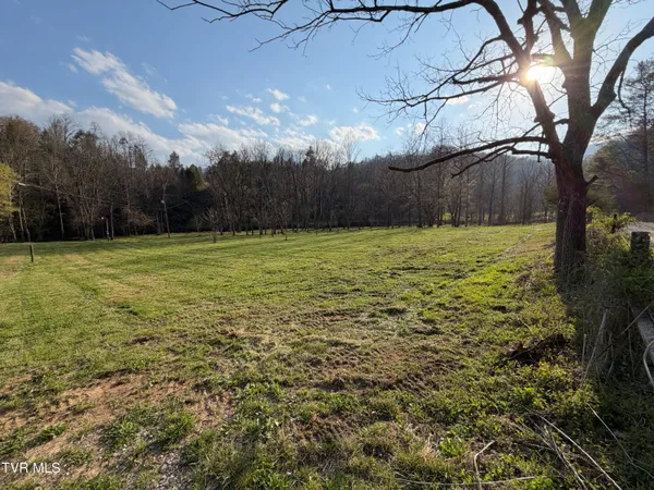 $950,000 | 1770 Old 15th Road, Del Rio, TN 37727
