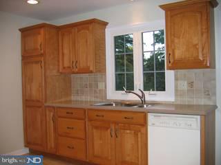 275 Grandview Road Skillman, NJ 08558 - Photo 4 of 6