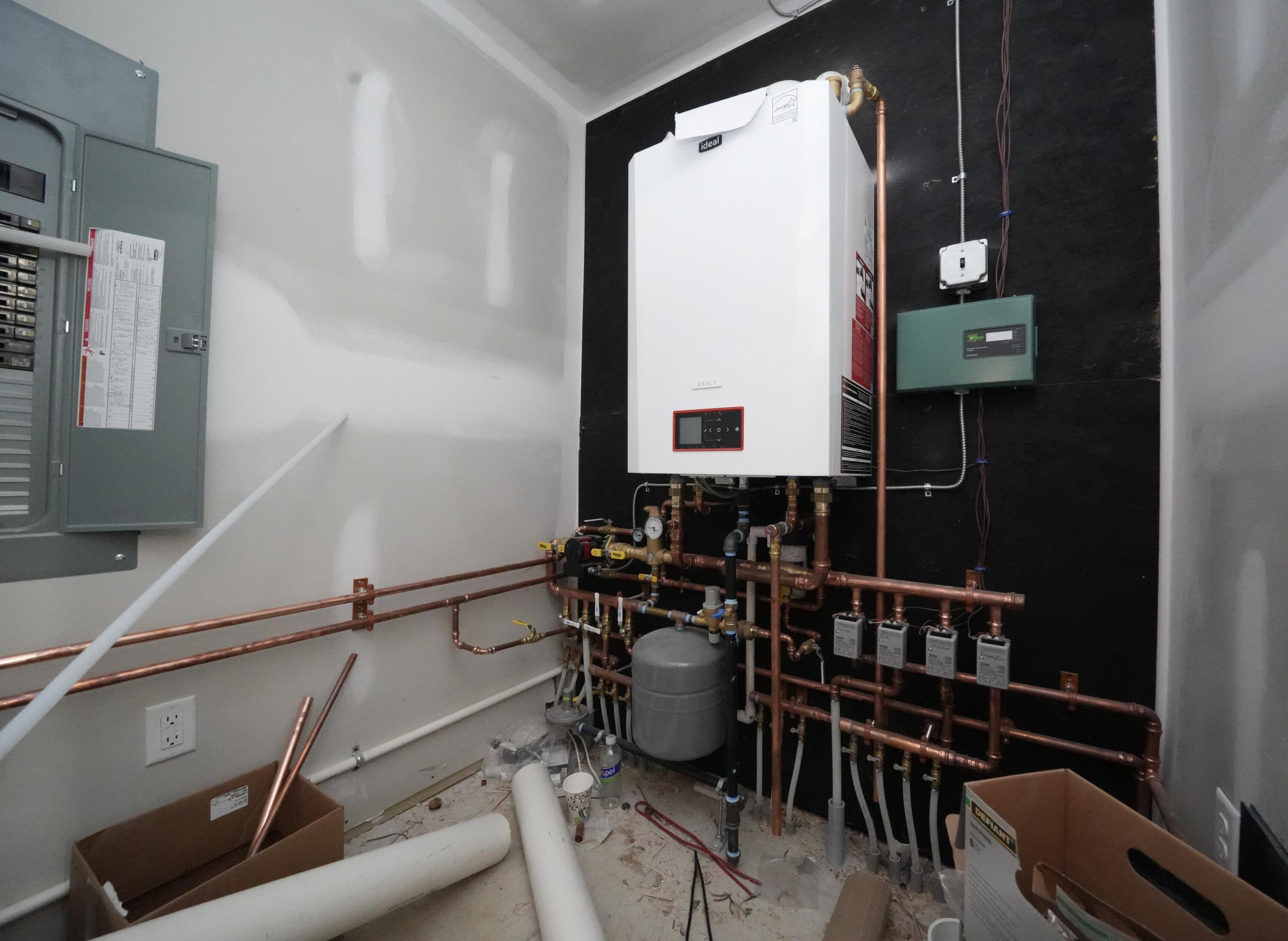 308 Clark Road Hermon, ME 04401 - Photo 49 of 56 Utility room