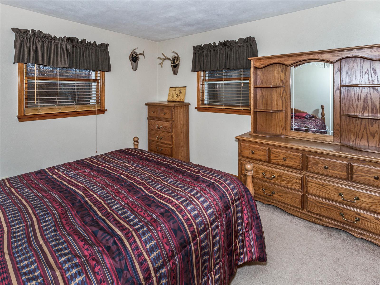 6158 Alhambra Road Alhambra, IL 62001 - Photo 24 of 52
