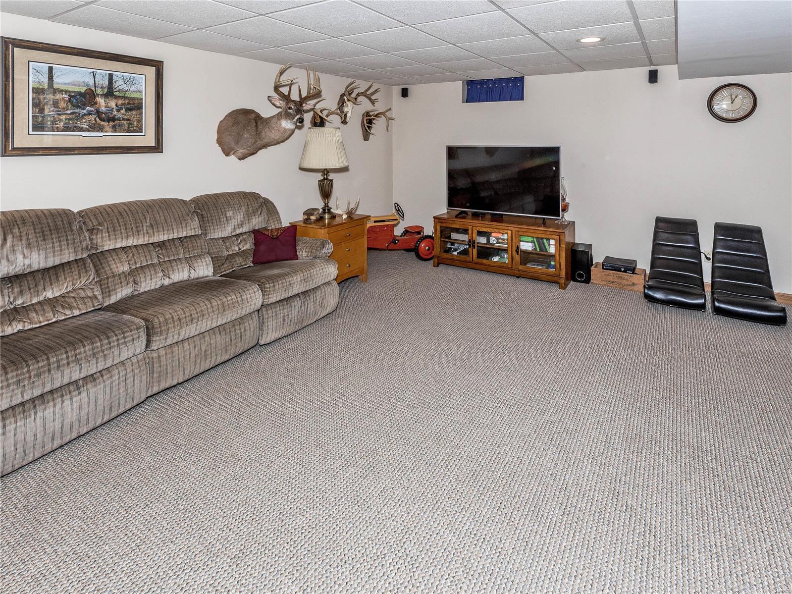 6158 Alhambra Road Alhambra, IL 62001 - Photo 29 of 52