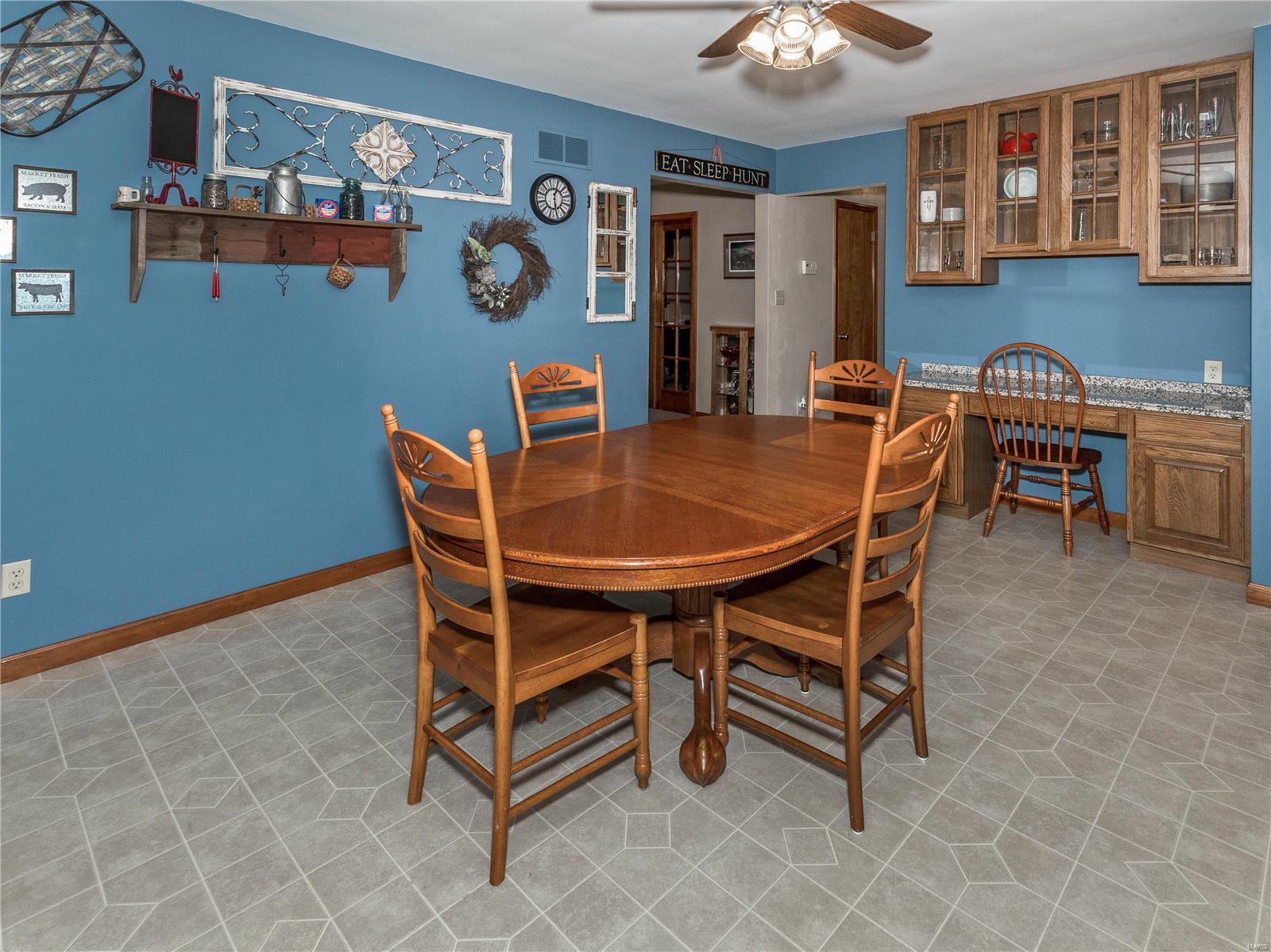 6158 Alhambra Road Alhambra, IL 62001 - Photo 10 of 52