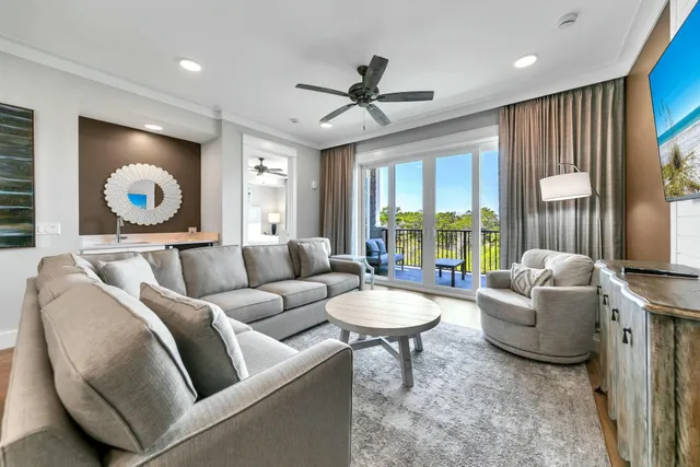 $1,090,000 | 206 Henderson Resort Way, Unit 5103, Destin, FL 32541