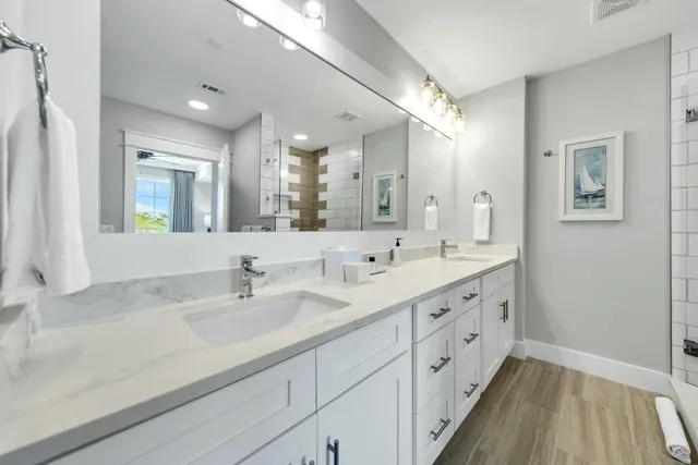 $1,090,000 | 206 Henderson Resort Way, Unit 5103, Destin, FL 32541