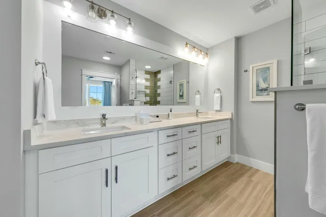 $1,090,000 | 206 Henderson Resort Way, Unit 5103, Destin, FL 32541