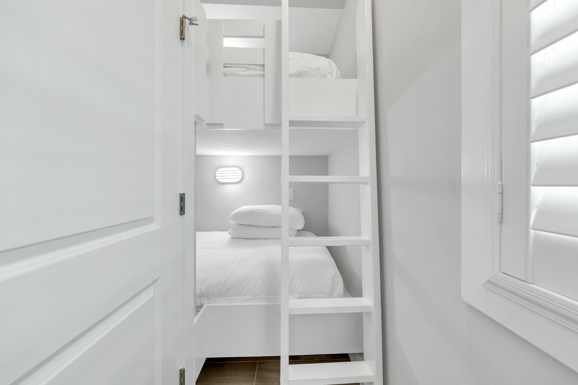 206 Henderson Resort Way, Unit 5103 Destin, FL 32541 - Photo 18 of 35 tempImageoNcUvw