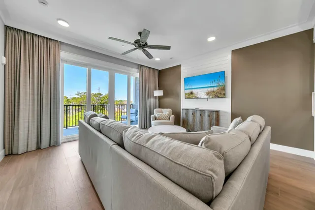 $1,090,000 | 206 Henderson Resort Way, Unit 5103, Destin, FL 32541