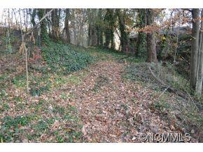 41 Pickwick Road, Unit 3B Asheville, NC 28803 - Photo 7 of 12 Gallery Image 7