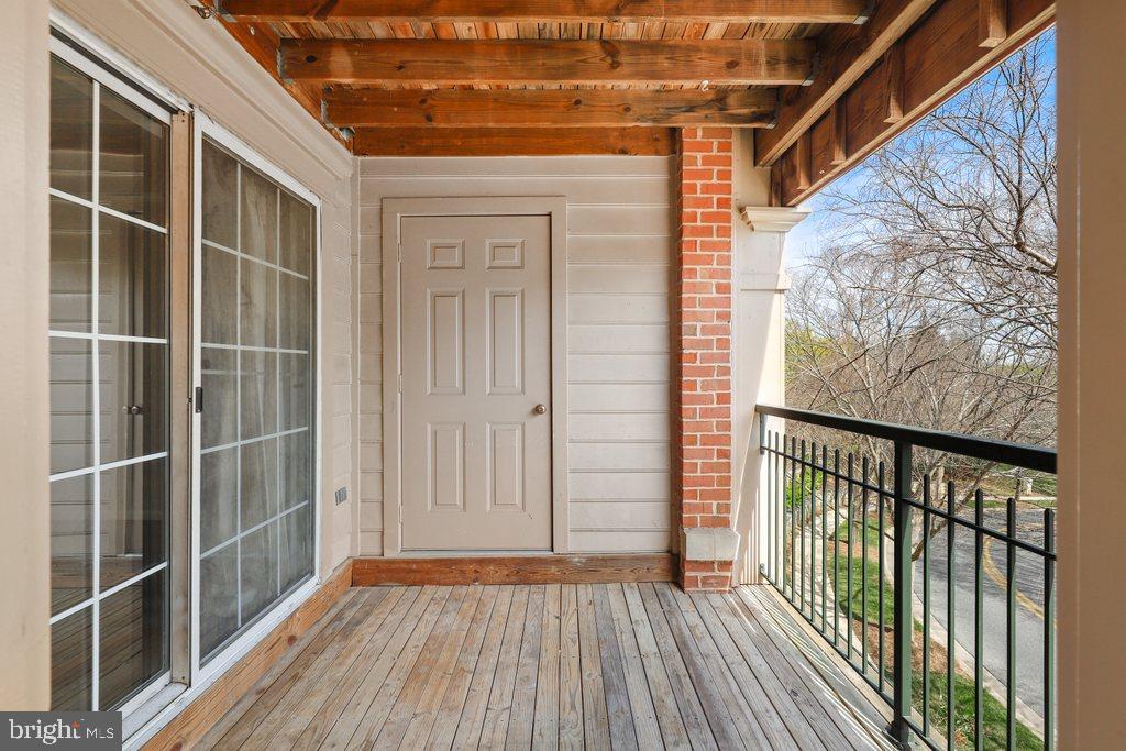 415 Ridgepoint Place, Unit 41524 Gaithersburg, MD 20878 - Photo 20 of 28 Gallery Image 20
