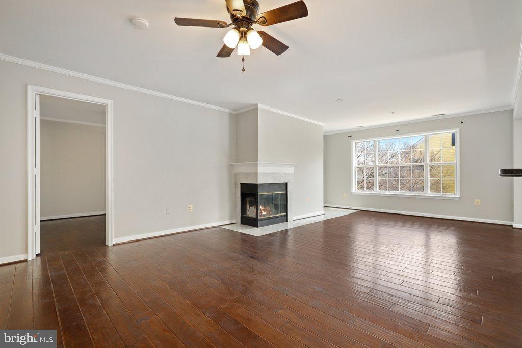 415 Ridgepoint Place, Unit 41524 Gaithersburg, MD 20878 - Photo 9 of 28 Gallery Image 9