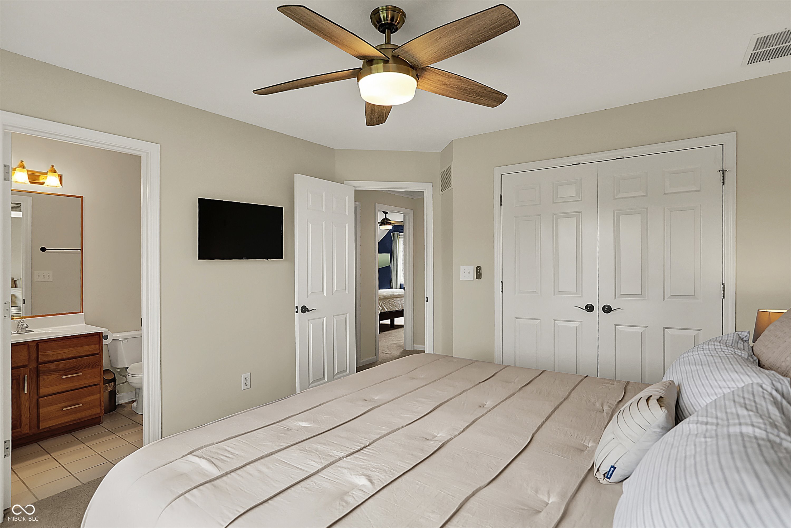 5255 Apache Moon Carmel, IN 46033 - Photo 34 of 48