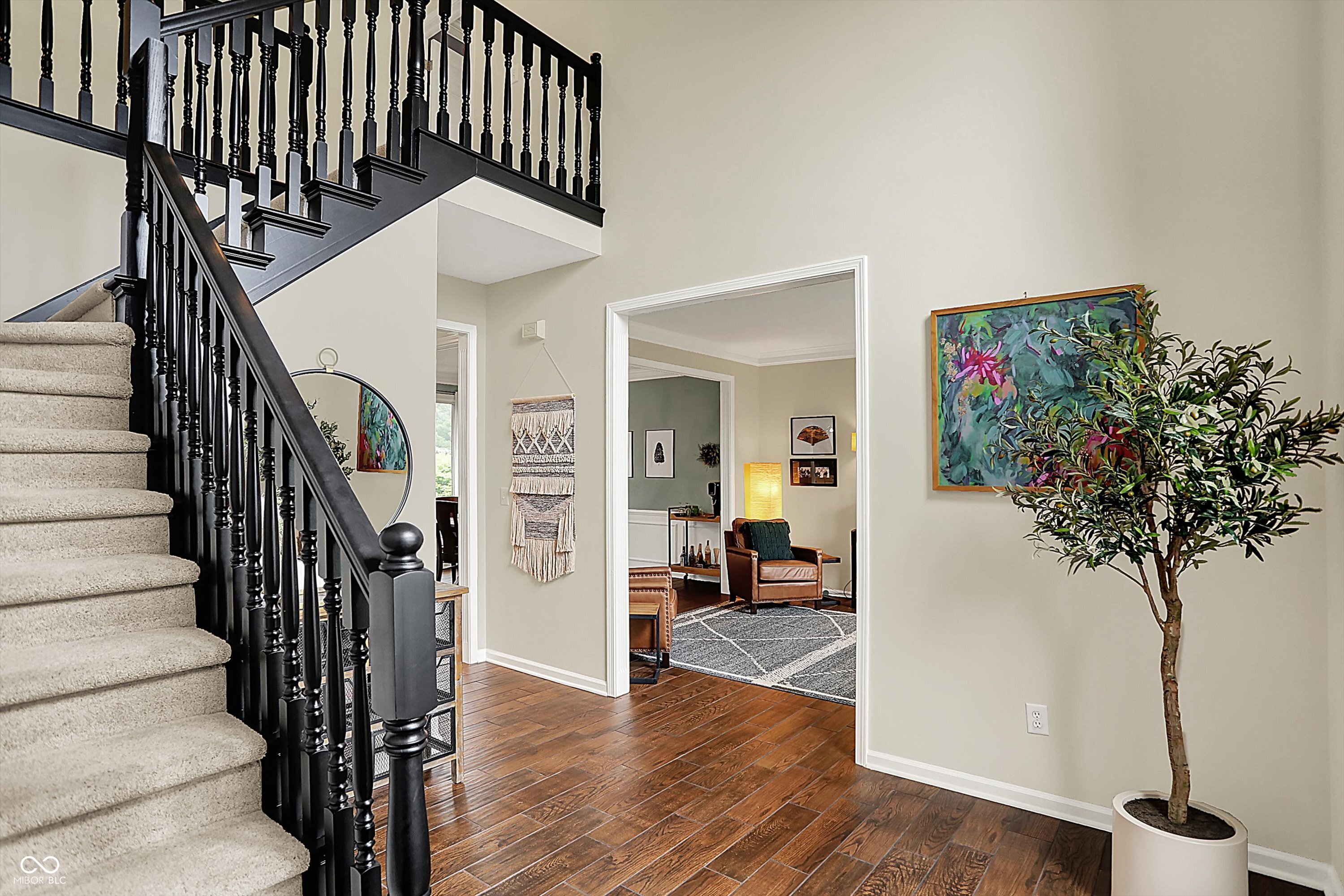 5255 Apache Moon Carmel, IN 46033 - Photo 4 of 48