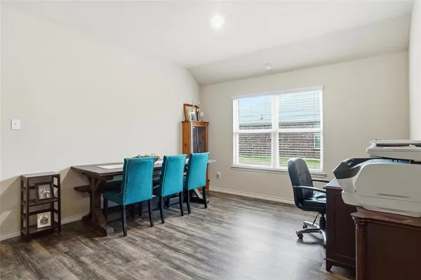 $396,500 | 2805 Dominion Street, Denton, TX 76209