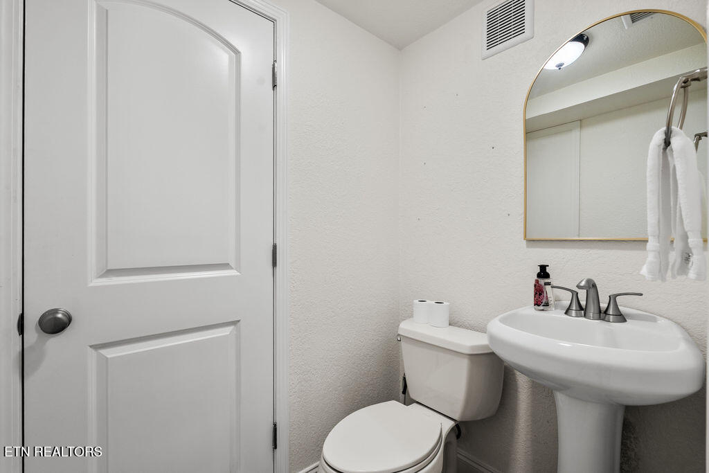 2803 Mary Ridge Farm Road Sevierville, TN 37862 - Photo 20 of 60 20