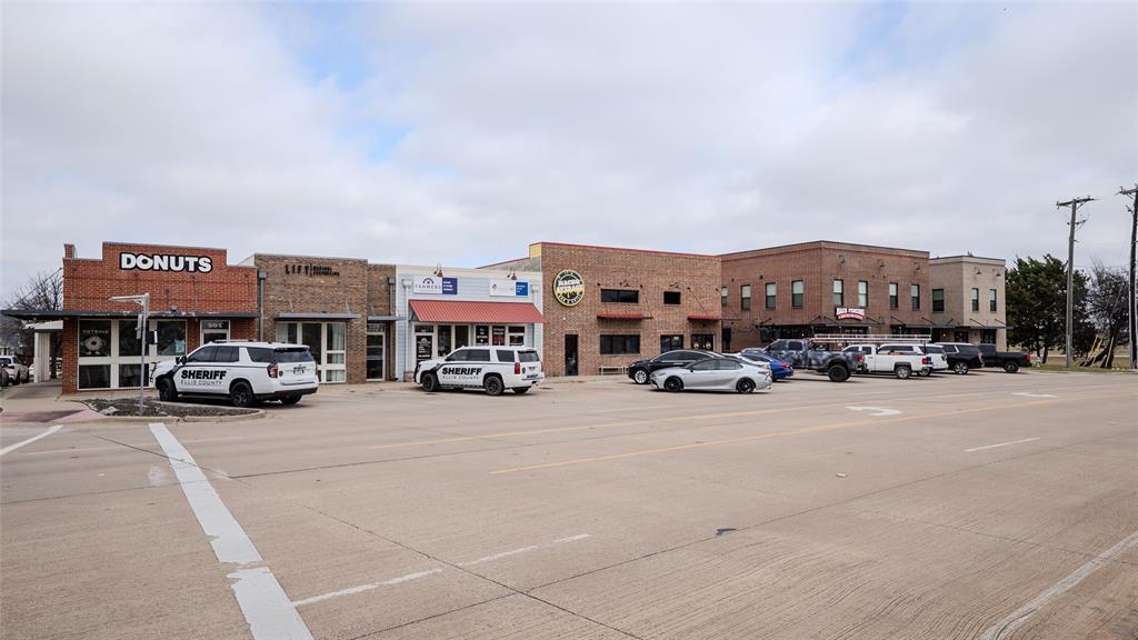 317 Dylan Way Midlothian, TX 76065 - Photo 15 of 20 nearby attractions within walking distance