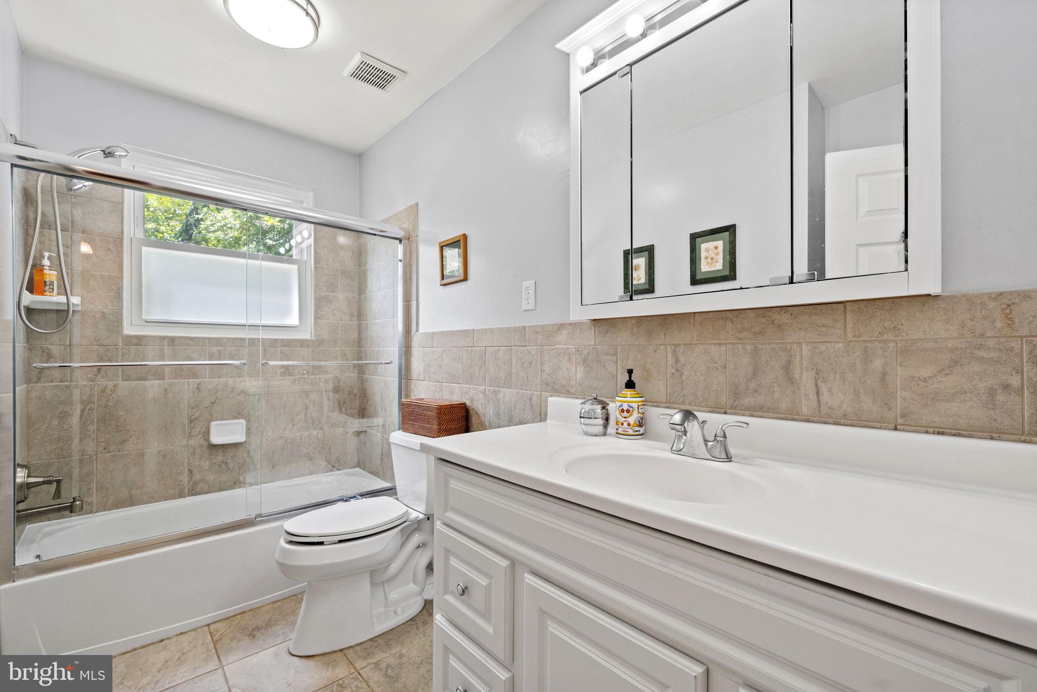 1614 Tilton Drive Silver Spring, MD 20902 - Photo 24 of 46