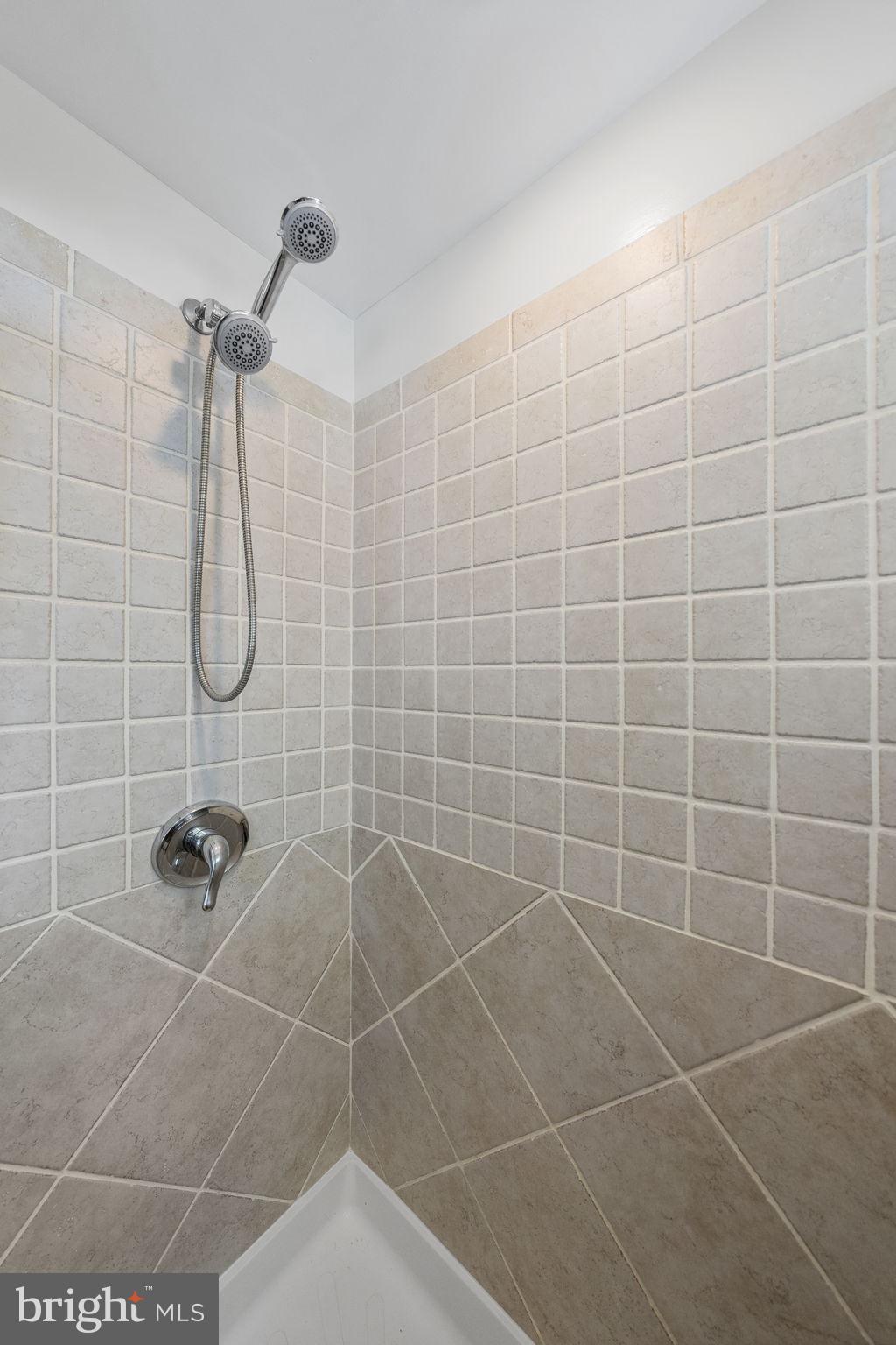 1614 Tilton Drive Silver Spring, MD 20902 - Photo 32 of 46