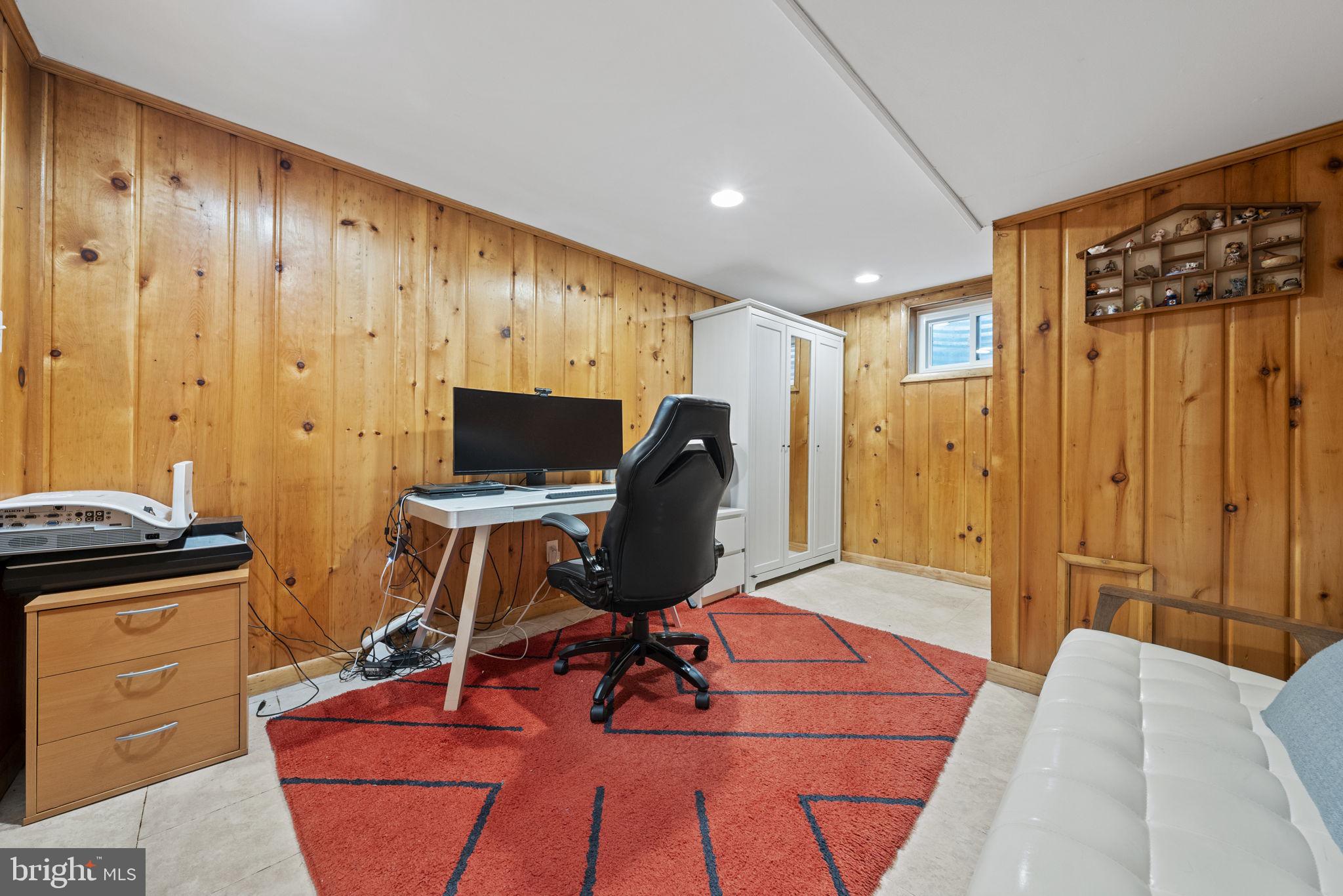 1614 Tilton Drive Silver Spring, MD 20902 - Photo 33 of 46