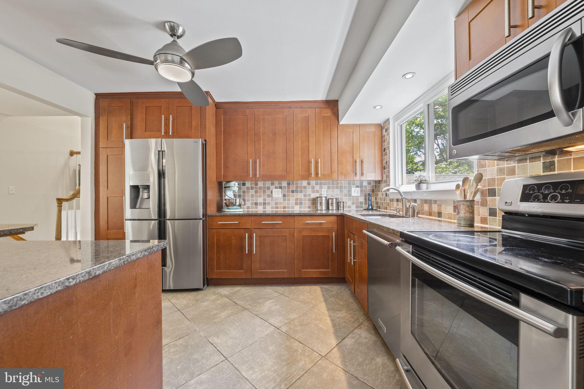 1614 Tilton Drive Silver Spring, MD 20902 - Photo 9 of 46