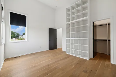 $1,025,000 | 263 Riverside Drive, Unit A, Nashville, TN 37206