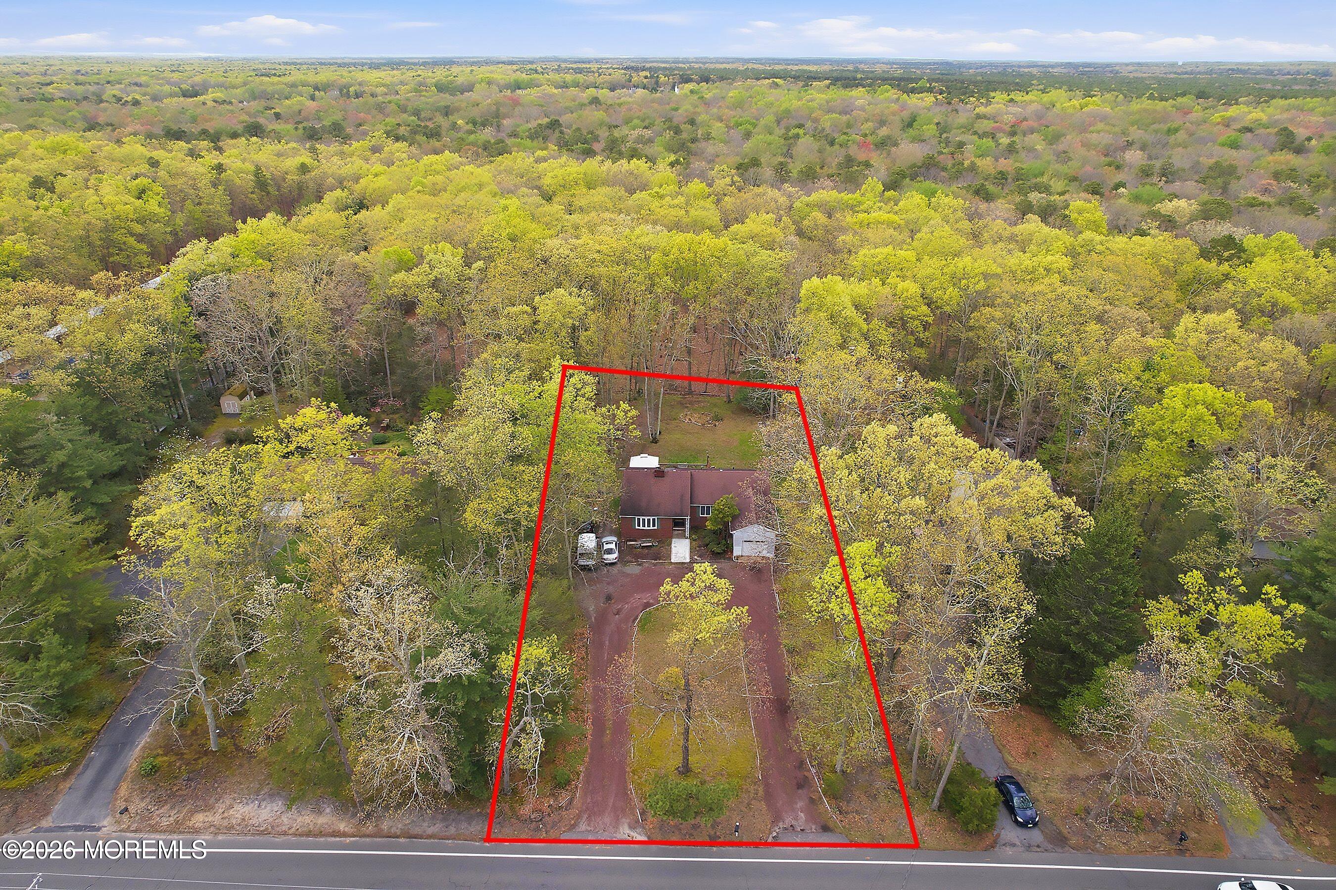 172 Bennetts Mills Road Jackson, NJ 08527 - Photo 3 of 39 04-Front 2 with outline