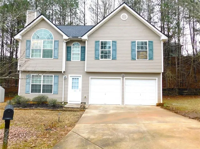 $242,000 | 225 Laura Circle, Atlanta, GA 30349