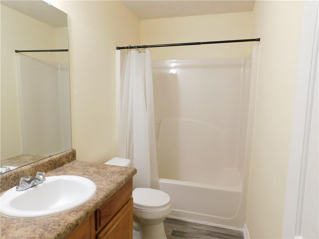 225 Laura Circle Atlanta, GA 30349 - Photo 13 of 26