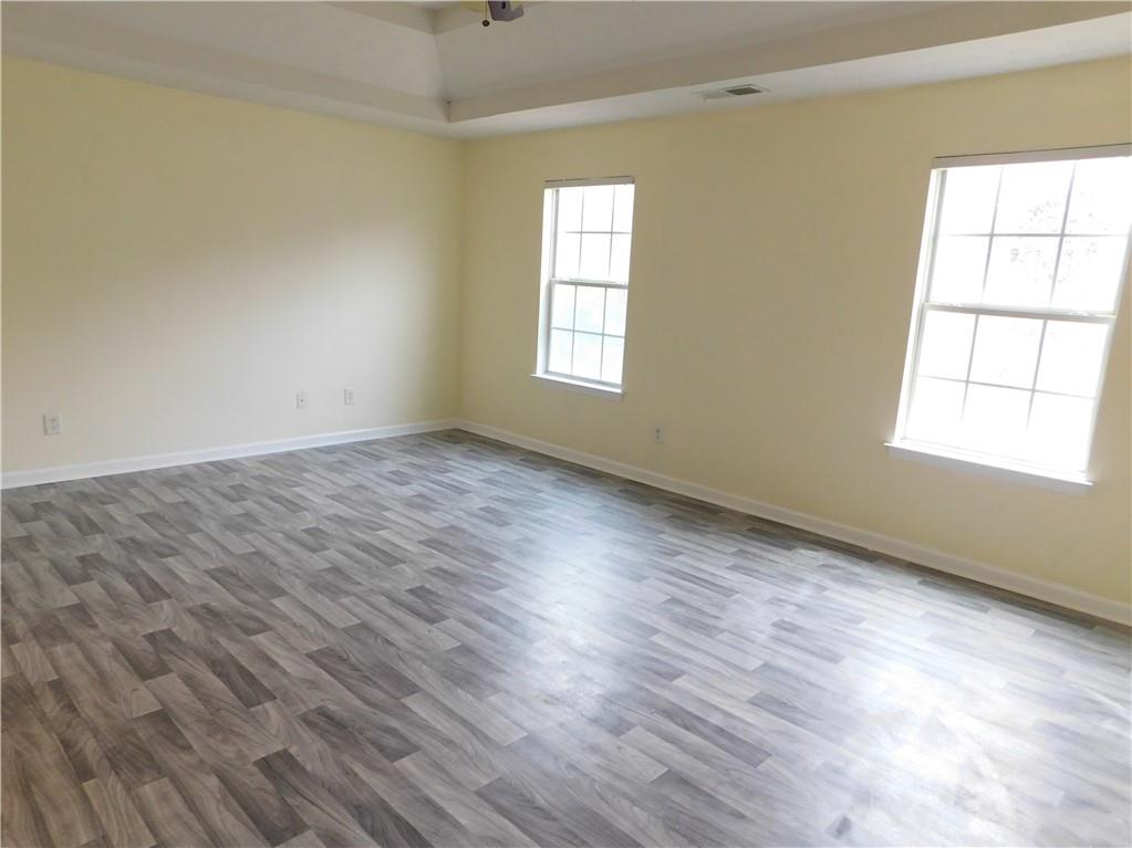 225 Laura Circle Atlanta, GA 30349 - Photo 4 of 26