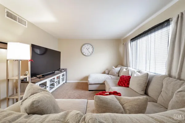 $239,000 | Undisclosed Address, Bakersfield, CA 93308