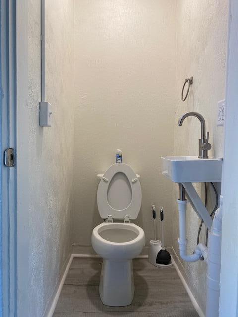 690 Upton Avenue Springfield, MI 49037 - Photo 19 of 39 IMG_1938