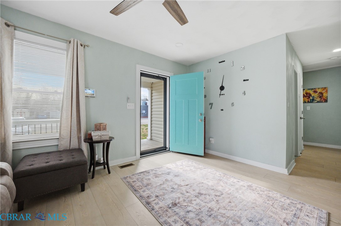 142 Clifton Street Hampton, VA 23661 - Photo 4 of 14