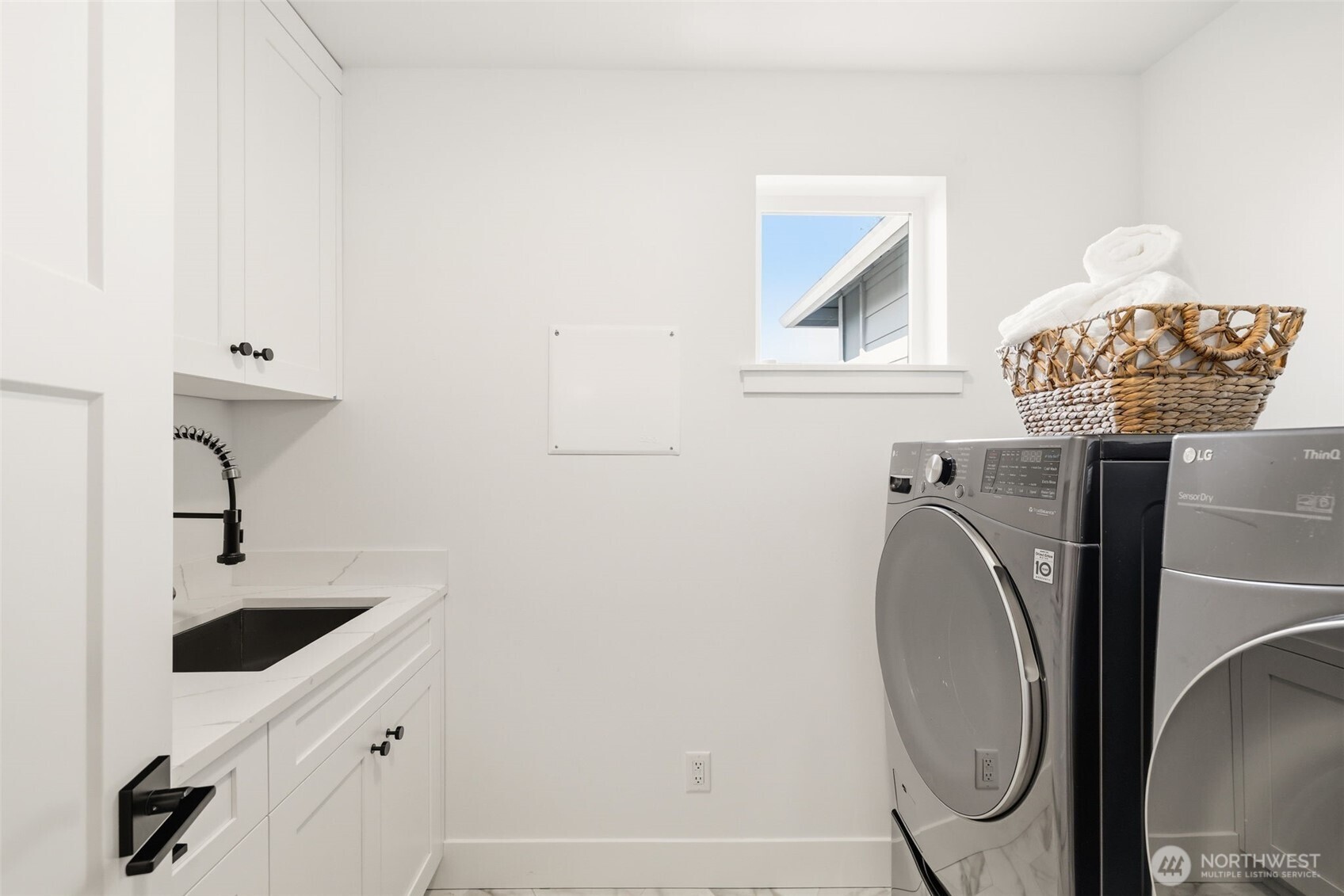 2944 215th Place Southwest Brier, WA 98036 - Photo 32 of 40 a utility room with dryer and washer