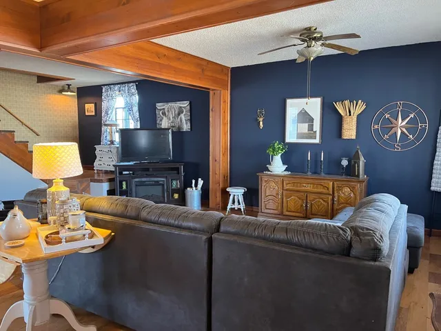 $209,900 | 1021 Webster Street, Ottawa, IL 61350