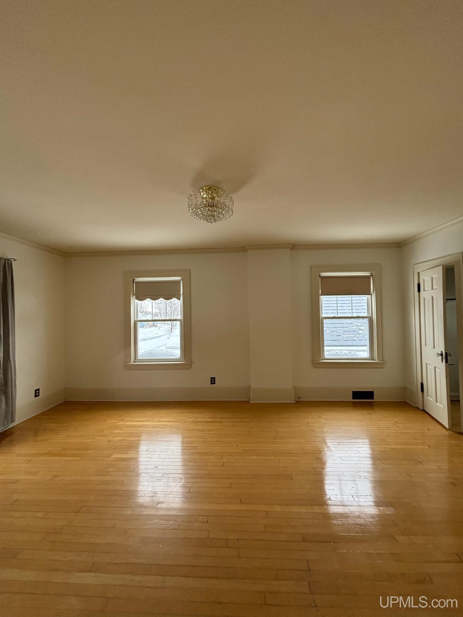 804 South 13th Street Escanaba, MI 49829 - Photo 33 of 61