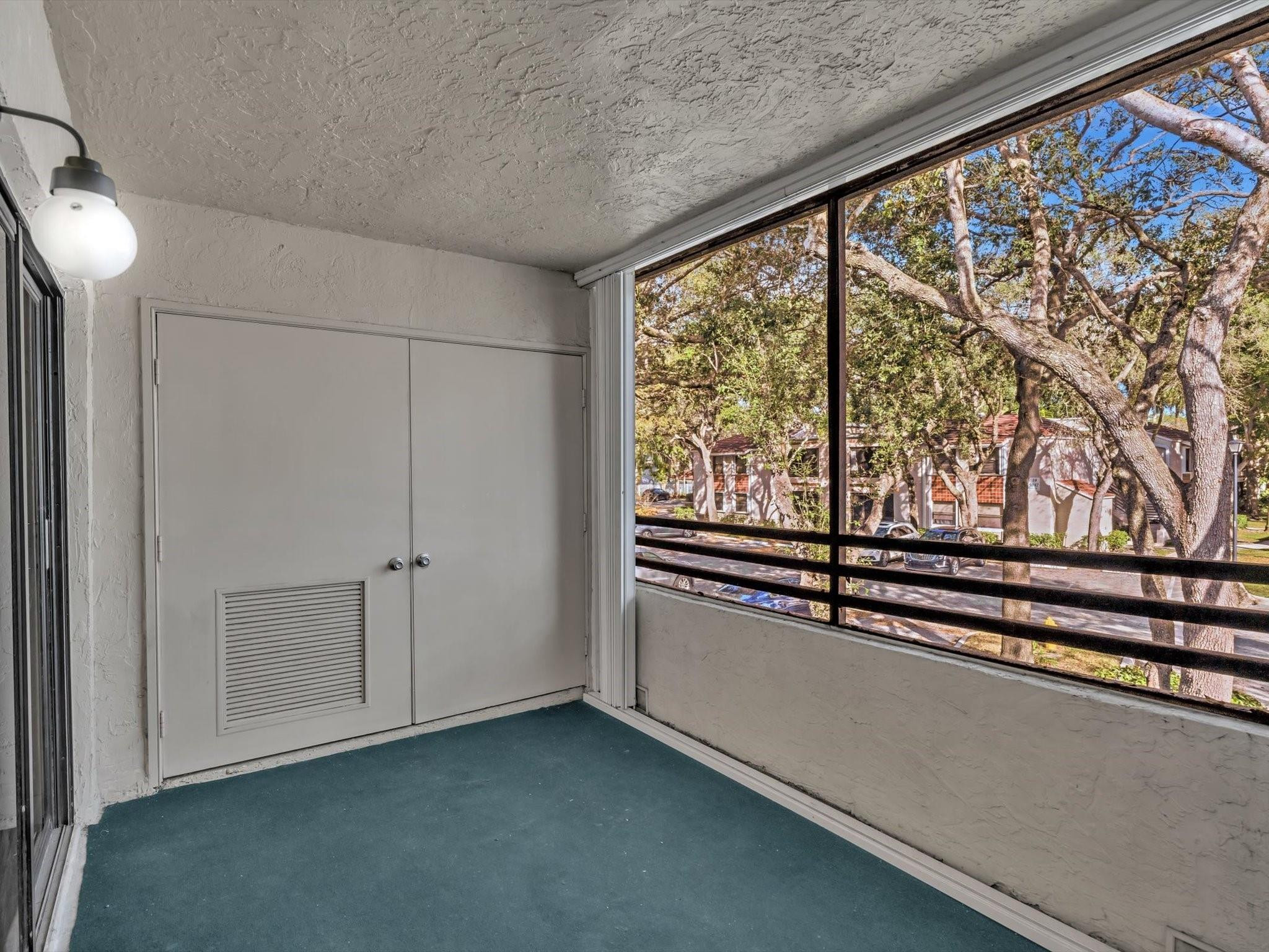 9856 Northwest 3rd Street, Unit 2 Plantation, FL 33324 - Photo 17 of 46 Photo 17