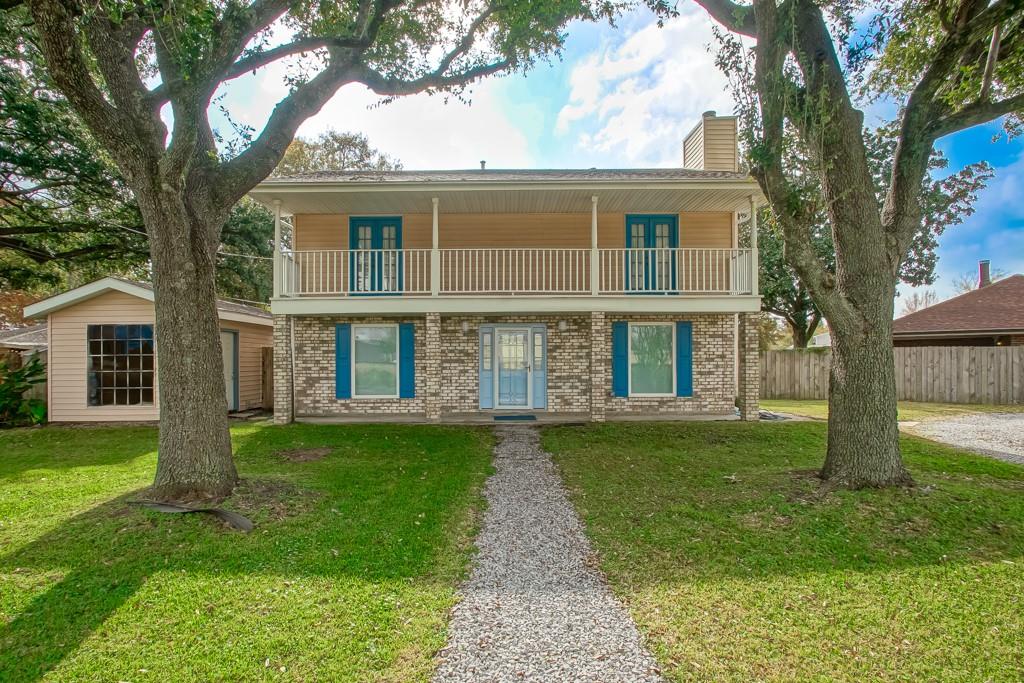 10216 Russell Street River Ridge, LA 70123 - Photo 1 of 43