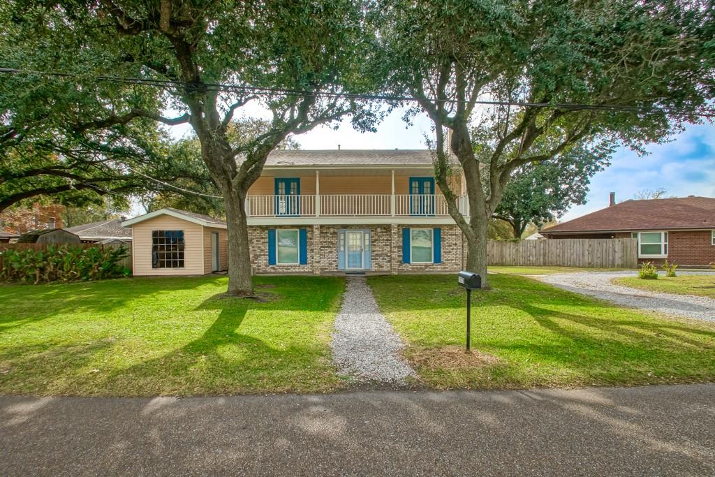 10216 Russell Street River Ridge, LA 70123 - Photo 2 of 43