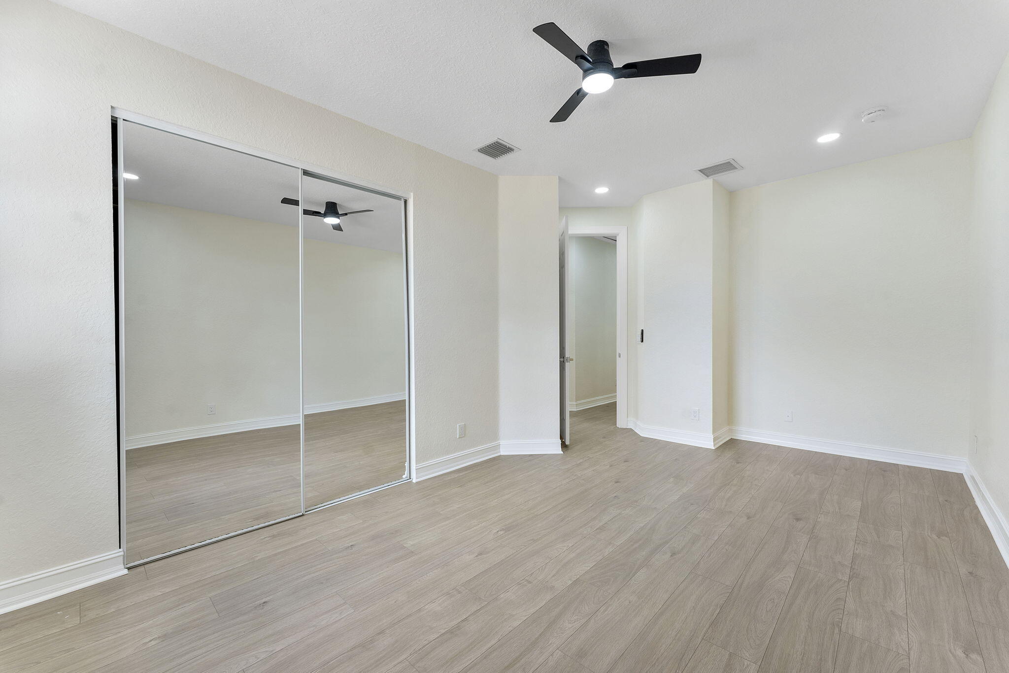 12945 Pennell Pines Road Boynton Beach, FL 33436 - Photo 33 of 46 49-web-or-mls-DSC08666
