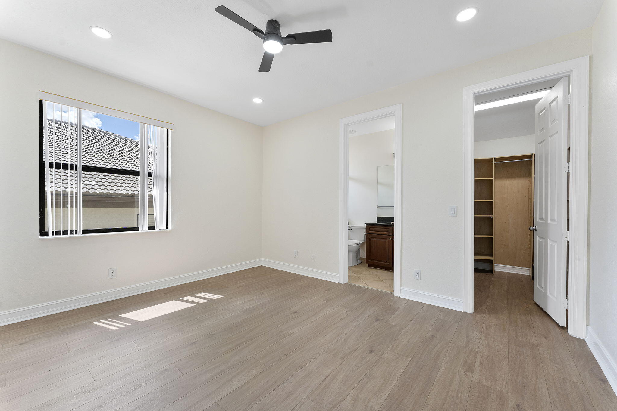 12945 Pennell Pines Road Boynton Beach, FL 33436 - Photo 36 of 46 52-web-or-mls-DSC08676