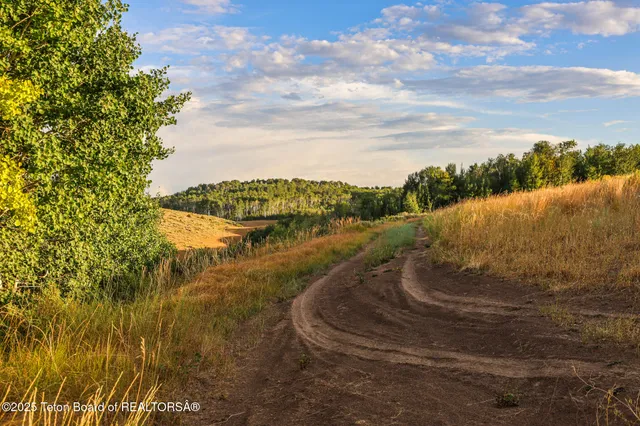 $2,475,000 | Long Hollow Road, Newdale, ID 83436